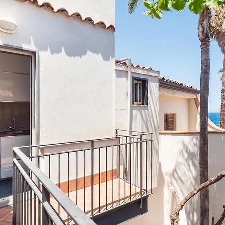 Blue54 - Pozzillo Sul Mare Fra L'Etna E Taormina Villa Dış mekan fotoğraf