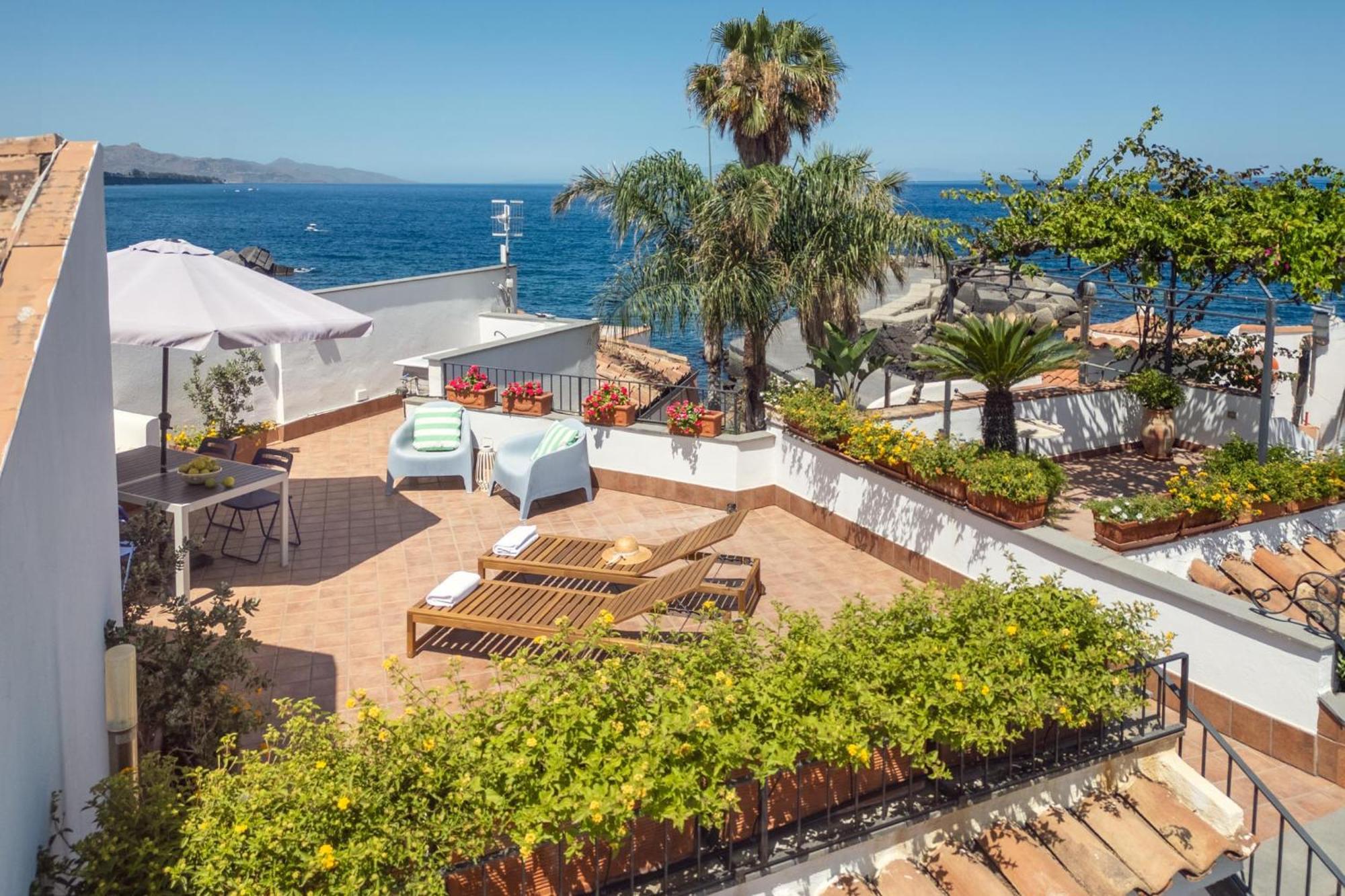 Blue54 - Pozzillo Sul Mare Fra L'Etna E Taormina Villa Dış mekan fotoğraf